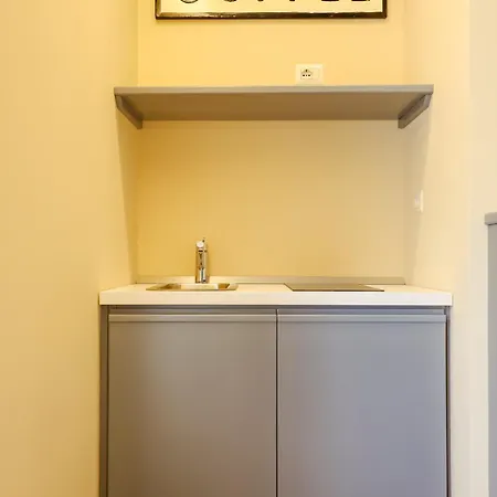 Jacqueline Piazza Bellini Appartement *